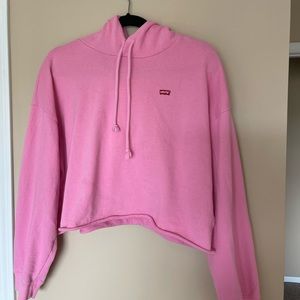 LEVIS pink cropped hoodie